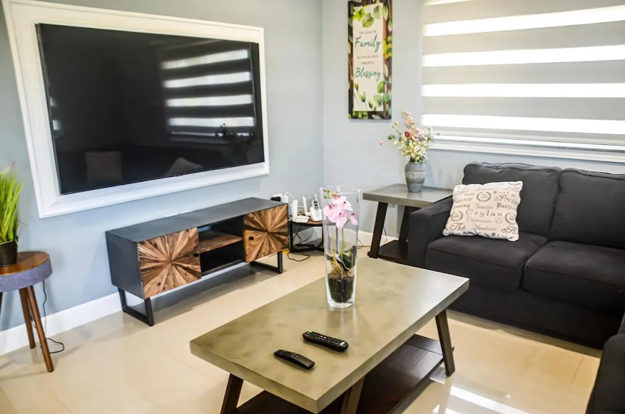 Beach Holidays At Marina Villa Saint Annʼs Bay 0*,